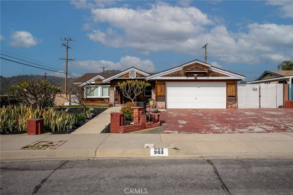 Glendora, CA 91740,903 E Payson ST