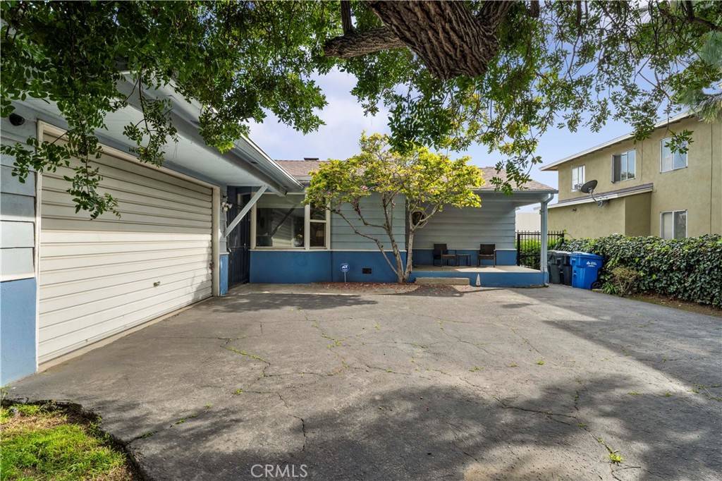 Monrovia, CA 91016,900 Genoa ST