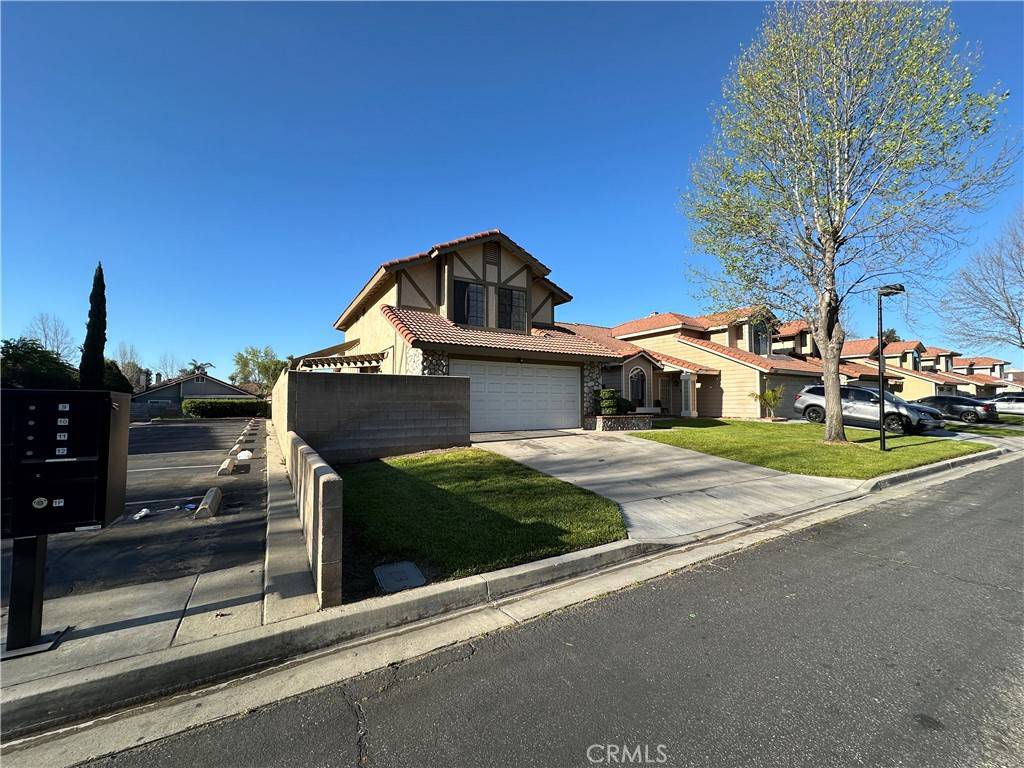 Rialto, CA 92376,1155 W Victoria ST