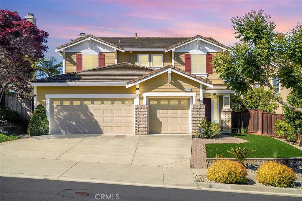 Castro Valley, CA 94552,25593 Crestfield DR