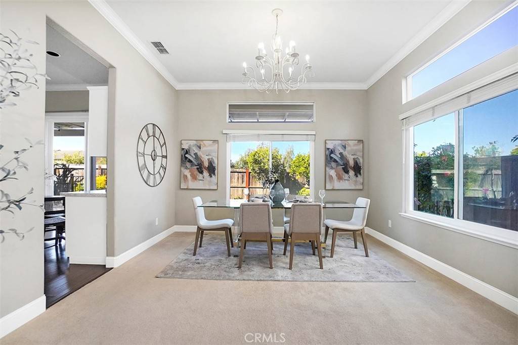 Castro Valley, CA 94552,25593 Crestfield DR