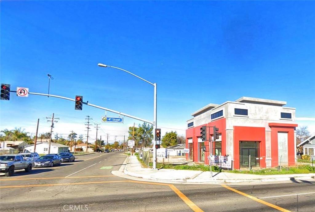 Perris, CA 92570,378 W 4th ST