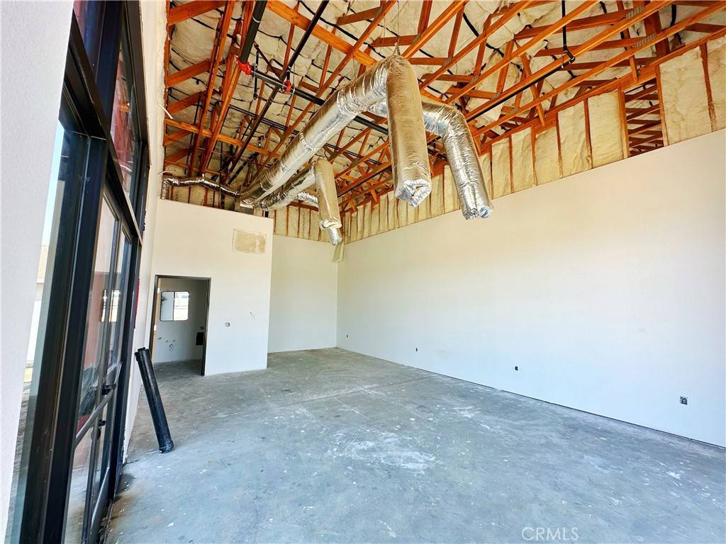 Perris, CA 92570,378 W 4th ST
