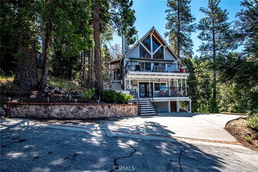 Lake Arrowhead, CA 92352,609 Grass Valley RD