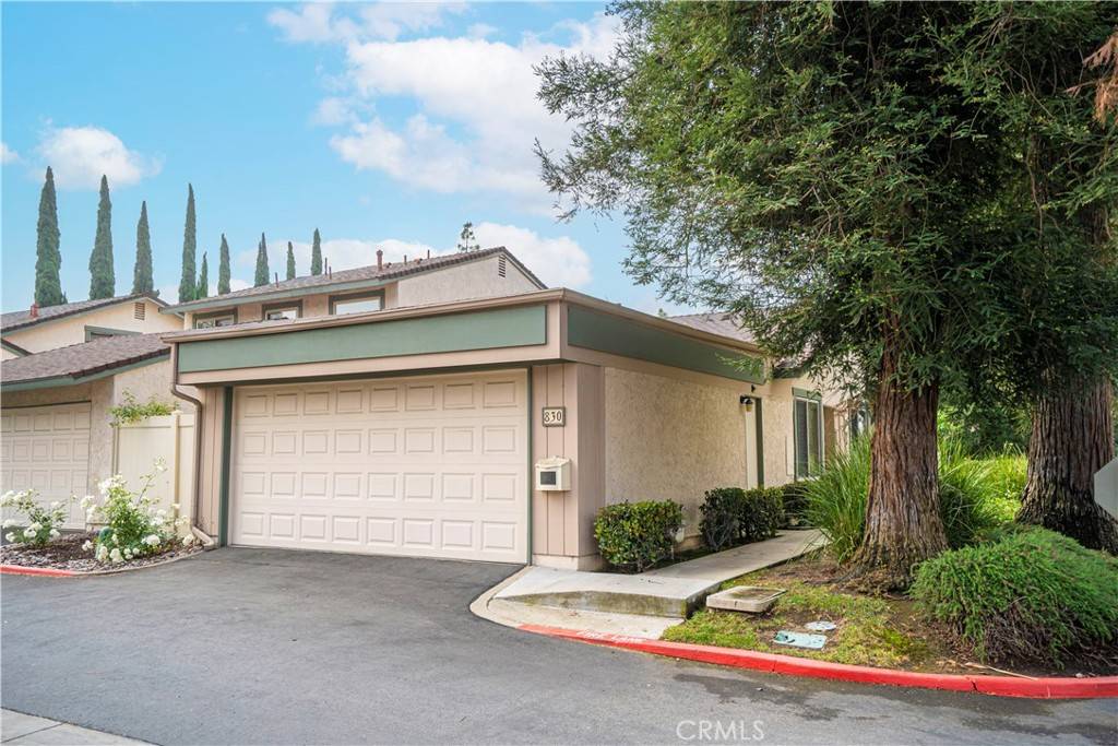 Azusa, CA 91702,830 E Pepper Tree DR