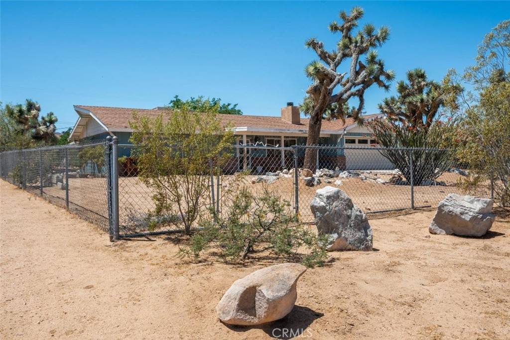 Yucca Valley, CA 92284,58375 Arcadia TRL