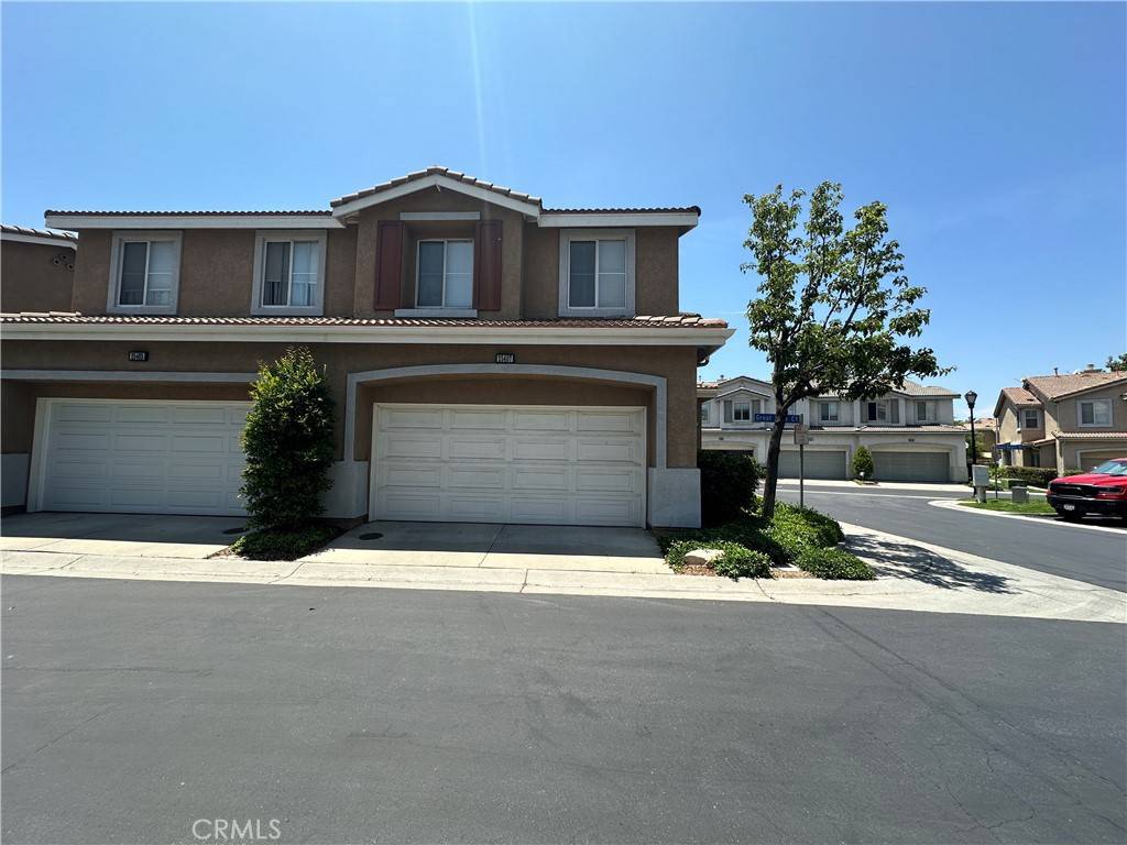 Saugus, CA 91350,25407 Great Lake CT