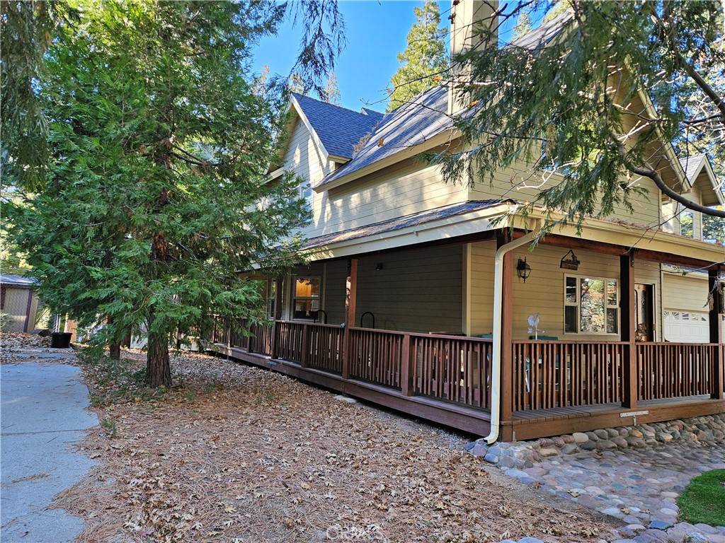 Lake Arrowhead, CA 92352,218 Chippewa LN