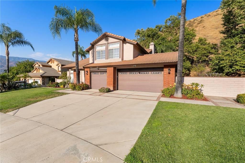 San Bernardino, CA 92407,3617 Valley CT