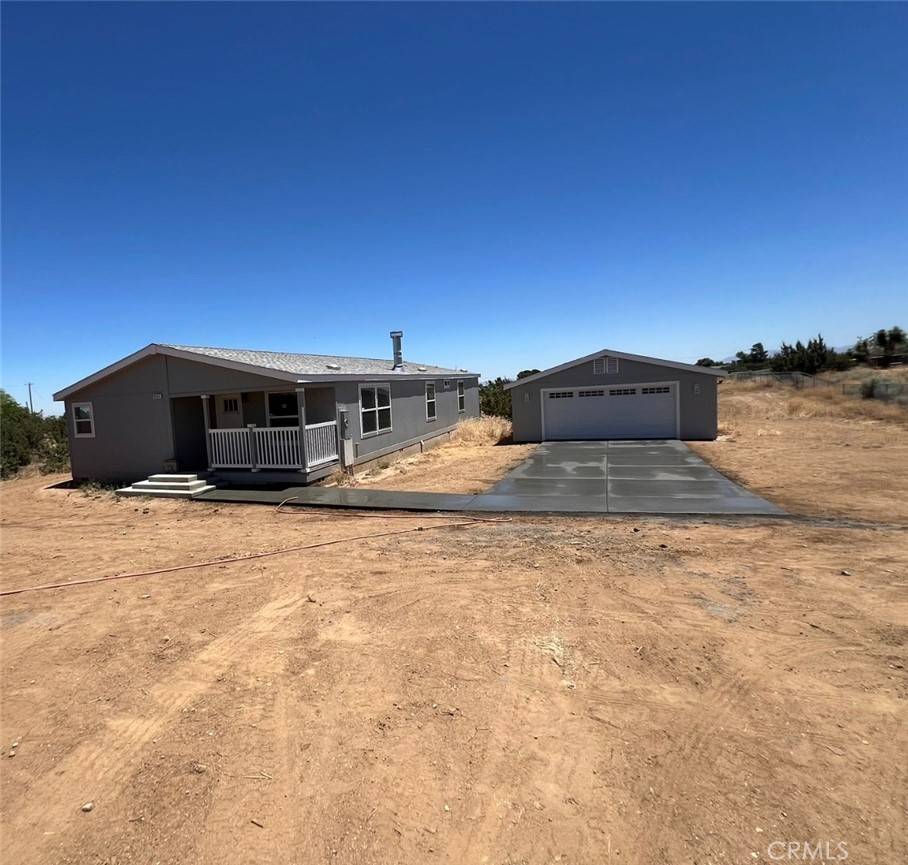 Phelan, CA 92371,9345 Buttonwood