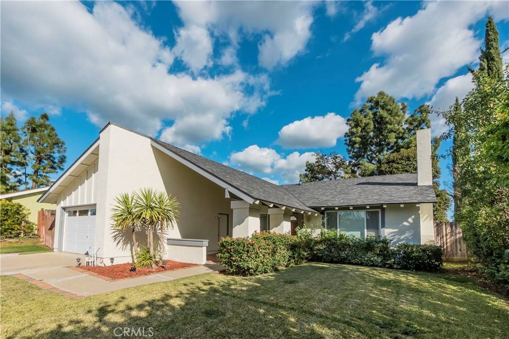 Yorba Linda, CA 92886,4564 Via De La