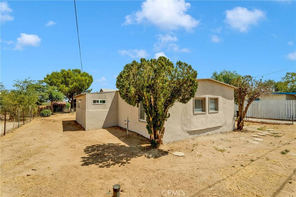 Adelanto, CA 92301,11798 Lee AVE