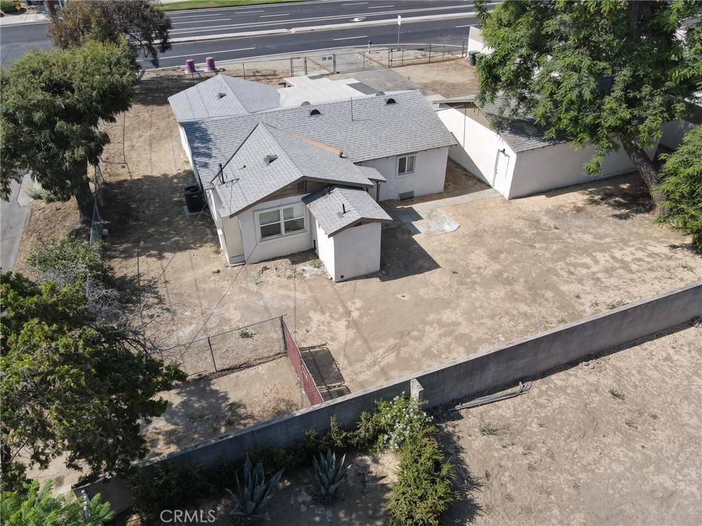 Fontana, CA 92337,14292 Jurupa AVE