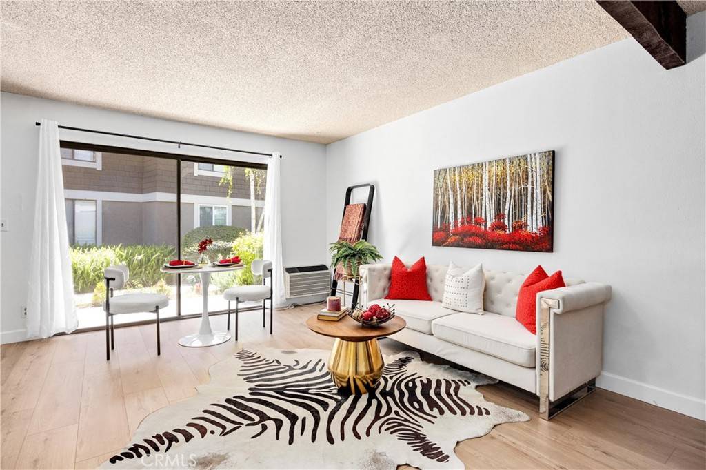 Irvine, CA 92620,23 Streamwood