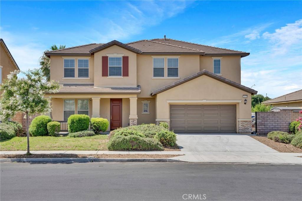 Eastvale, CA 92880,13175 Early Crimson ST