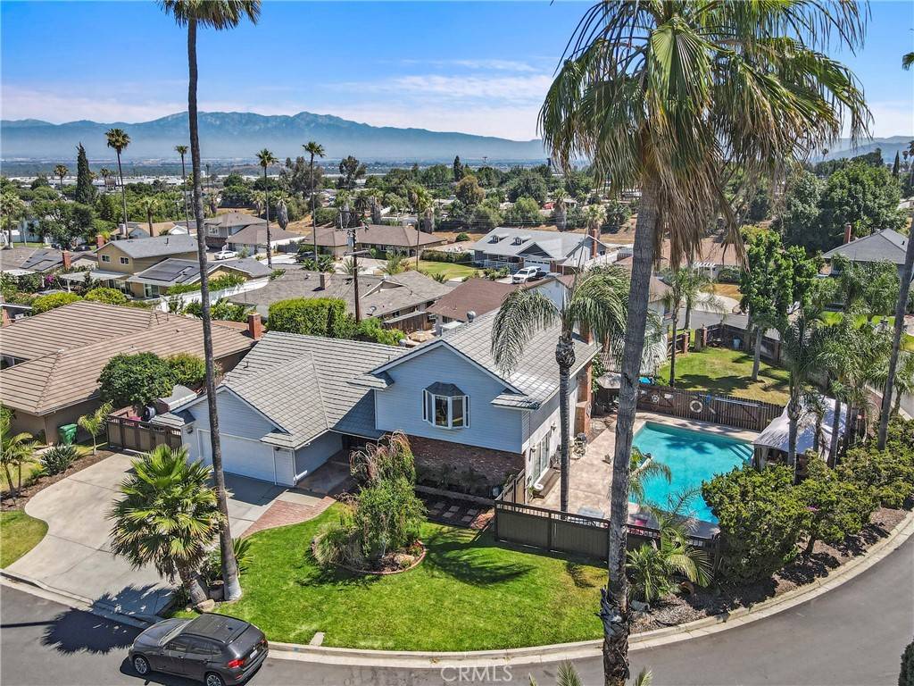Corona, CA 92882,1971 Oakland Hills DR