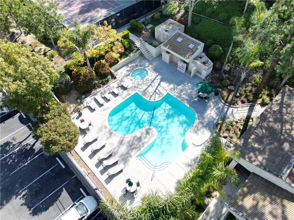 Diamond Bar, CA 91765,22745 Lakeway DR #371