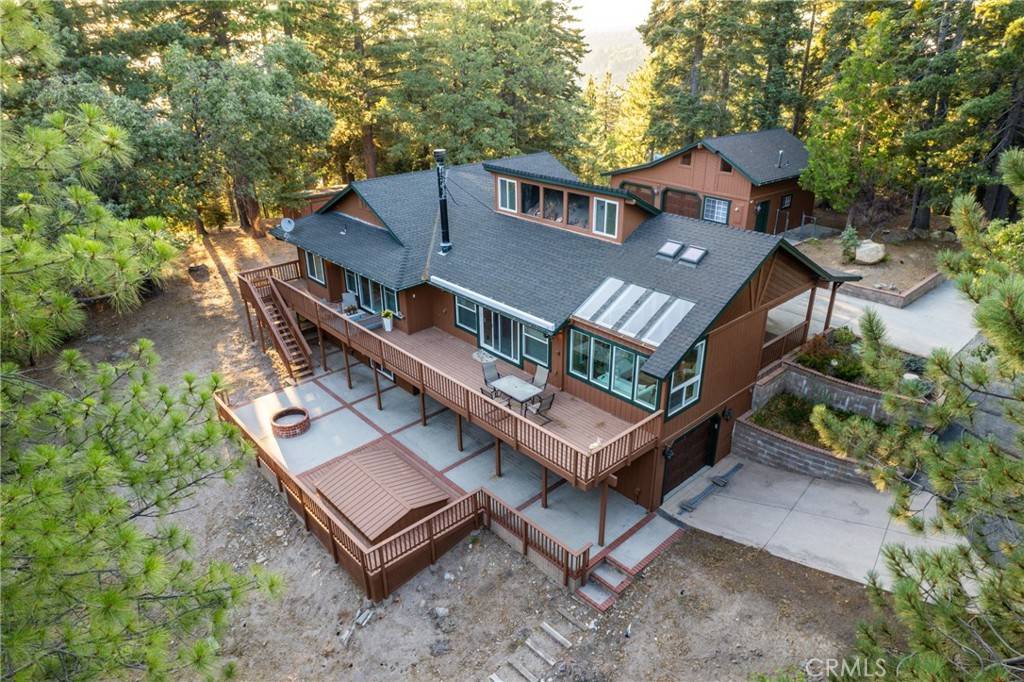 Running Springs, CA 92382,32295 Hummingbird CT