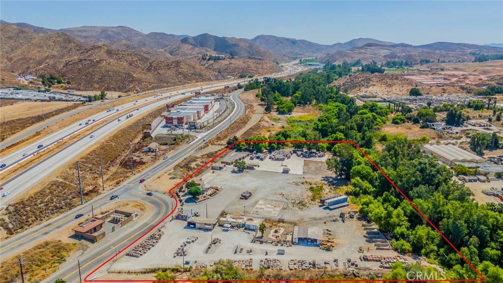 Corona, CA 92883,14299 Temescal Canyon RD