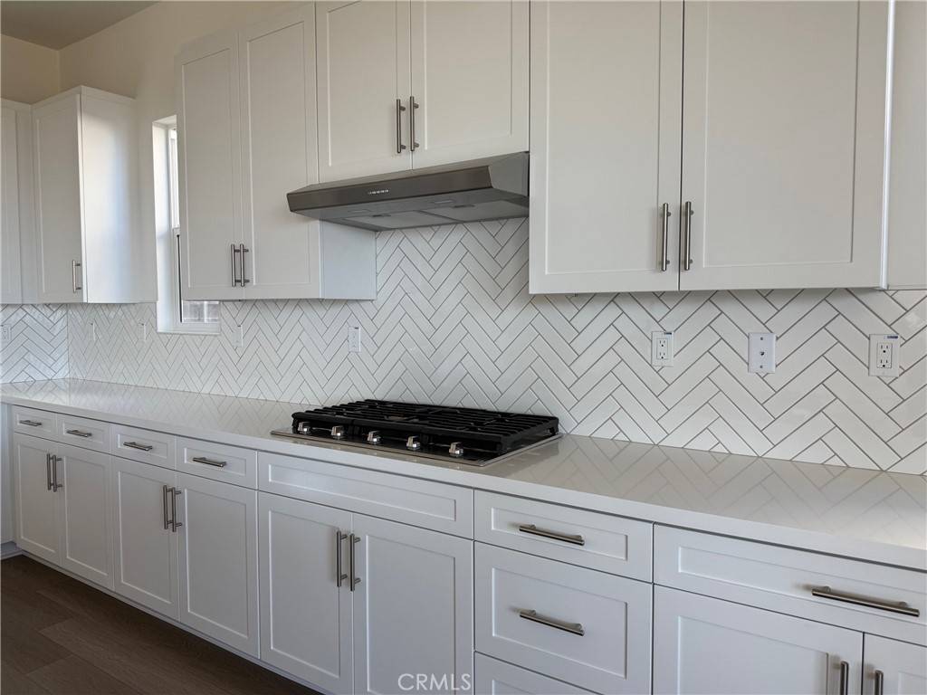 Fontana, CA 92336,15949 Conservatory DR