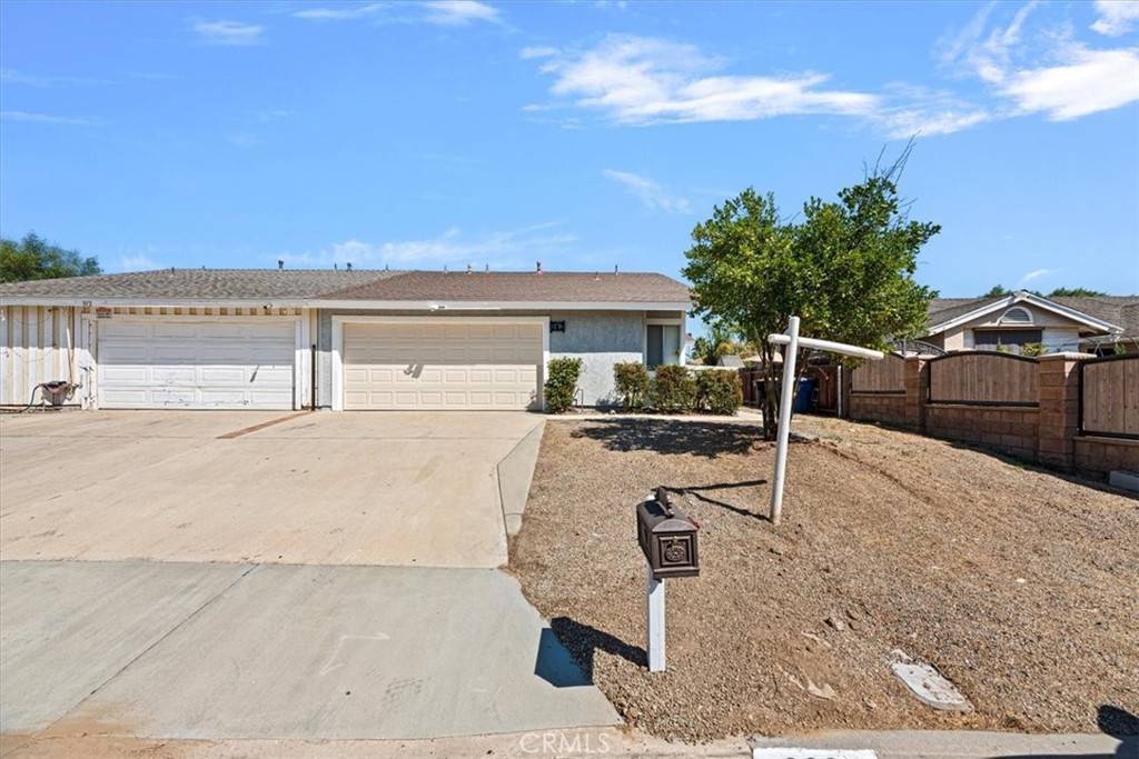 Perris, CA 92570,362 Red Maple PL