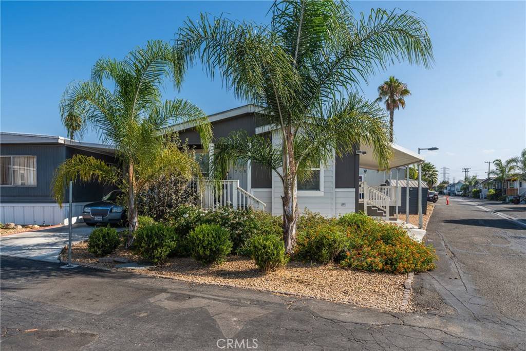 El Monte, CA 91732,12700 Elliott Avenue #205