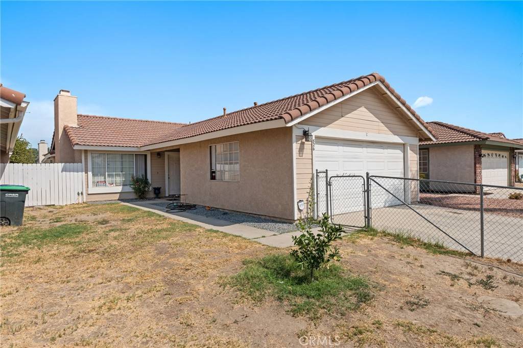 Hemet, CA 92543,826 Don DR