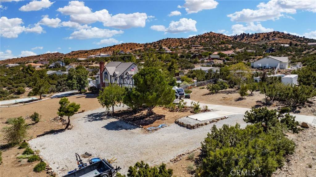 Pinon Hills, CA 92372,2625 Snow Line DR