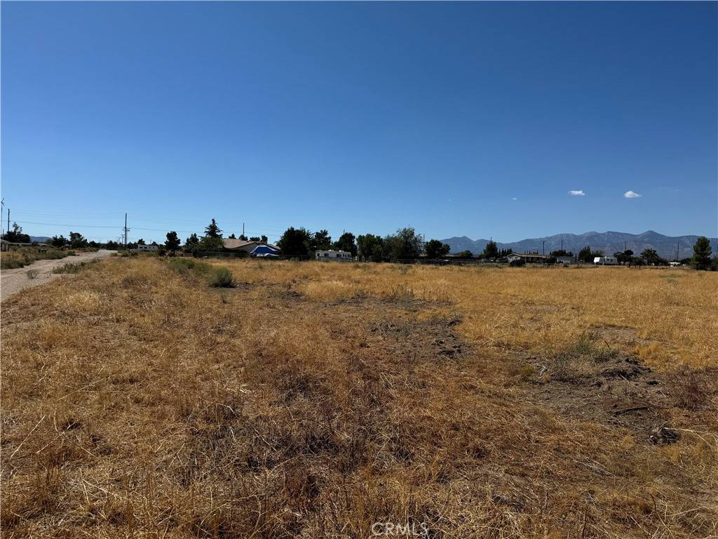 Oak Hills, CA 92344,0 Anaconda AVE