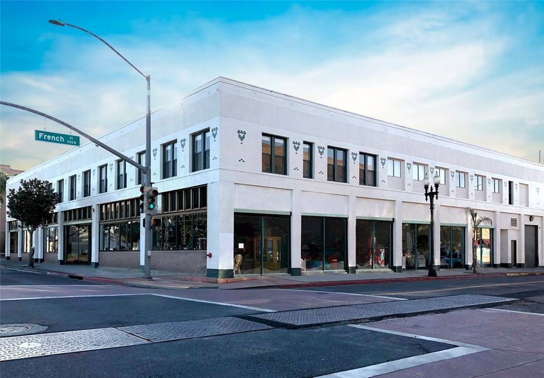 Santa Ana, CA 92701,400 E 4th ST