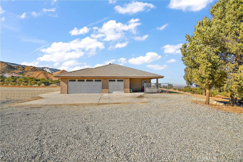 Pinon Hills, CA 92372,9050 Ponderosa RD