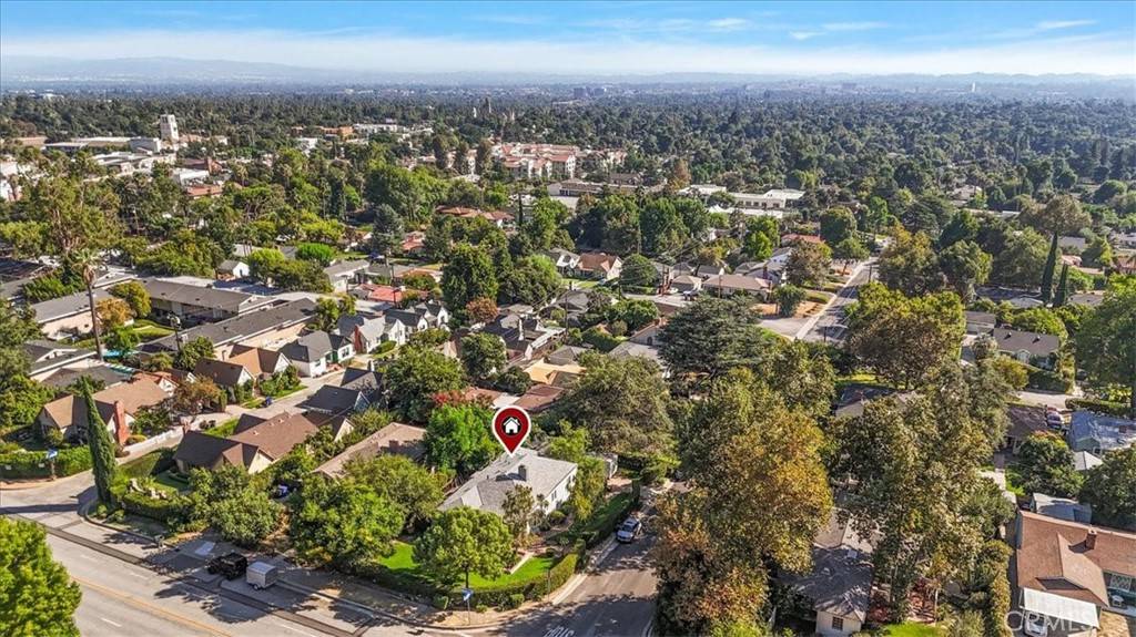 Altadena, CA 91001,2550 Catherine RD