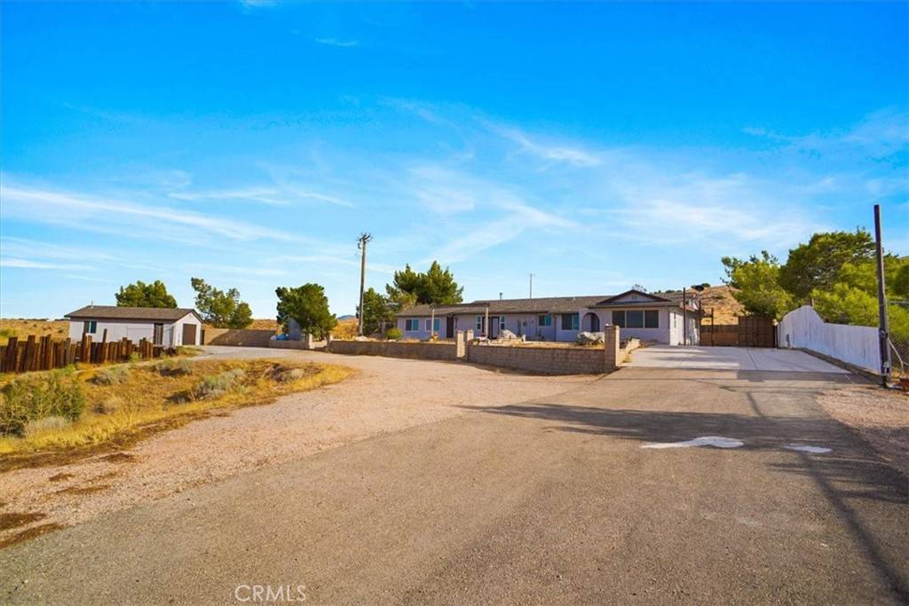 Palmdale, CA 93550,35225 Small RD