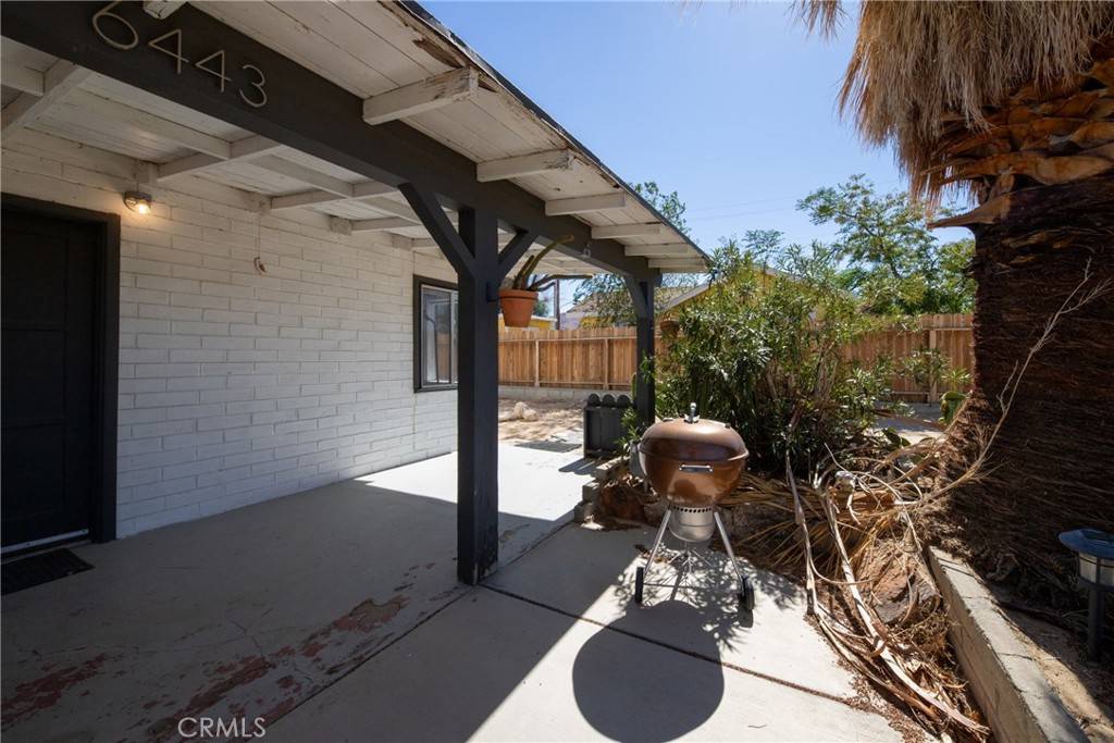 Joshua Tree, CA 92252,6443 Valley View ST