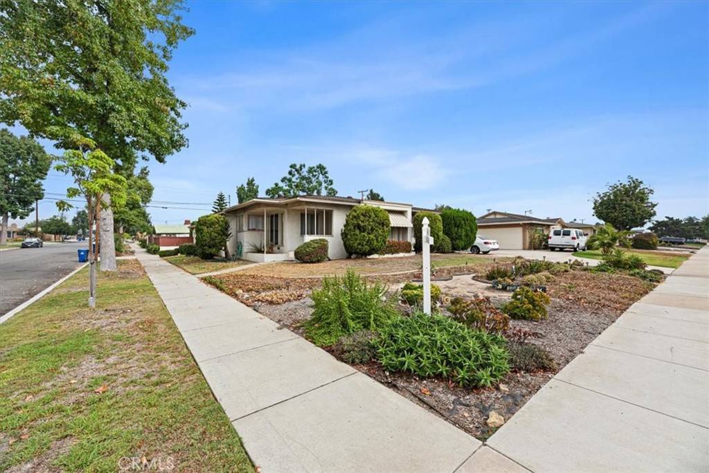 Ontario, CA 91762,914 W Princeton ST