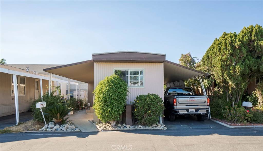 Azusa, CA 91702,600 W Gladstone ST #31