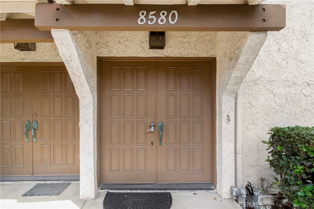Rosemead, CA 91770,8580 Village LN