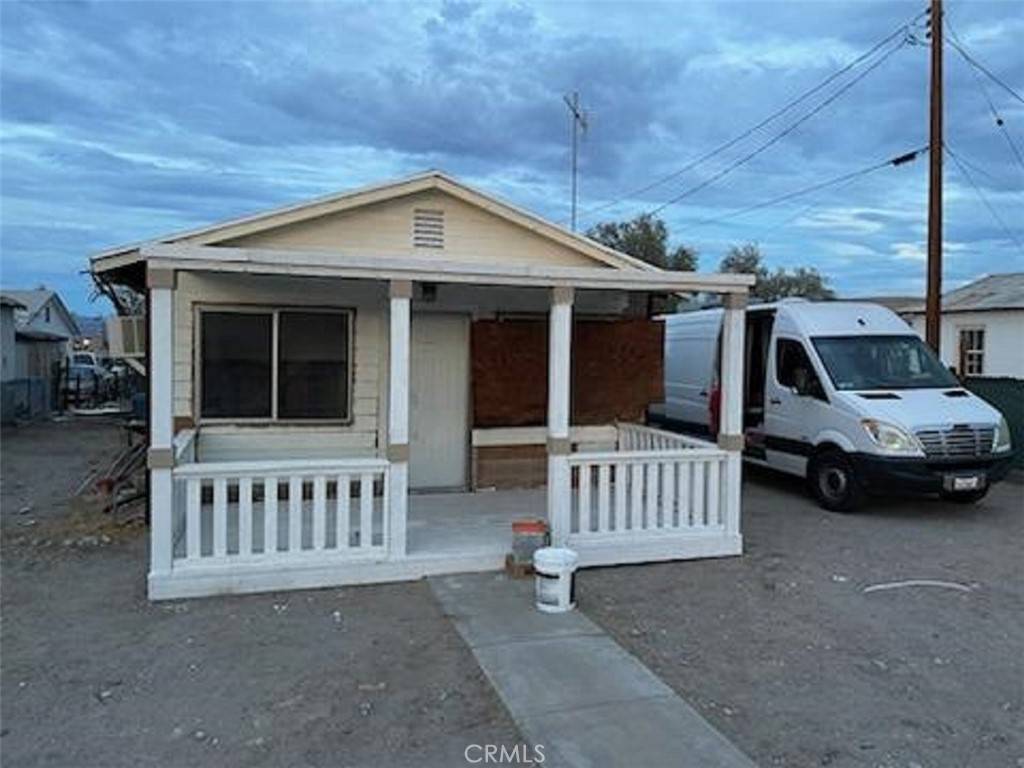 Needles, CA 92363,441 F ST