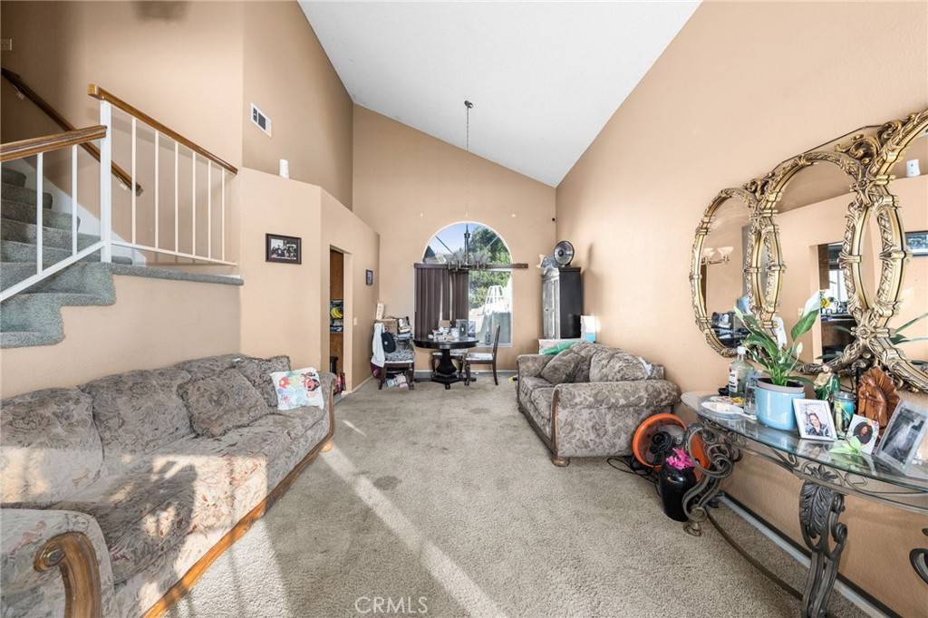 Rialto, CA 92377,3067 N Cedar AVE