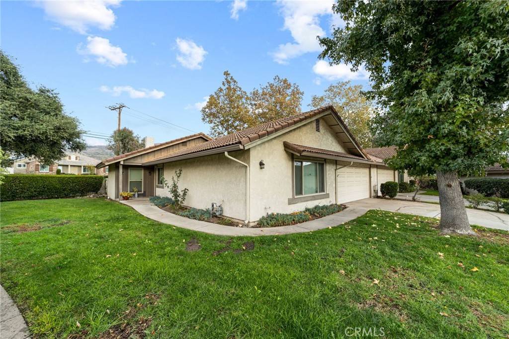 Glendora, CA 91741,104 Oak Forest CIR