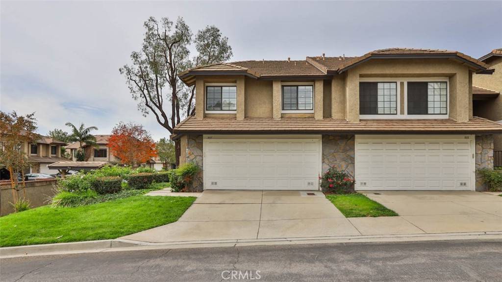 Glendora, CA 91740,937 Sandstone Drive