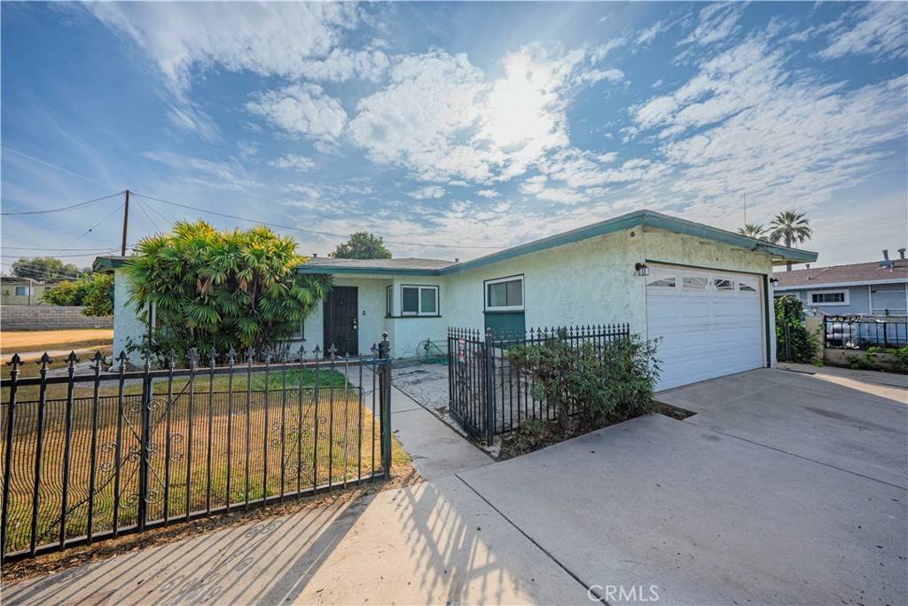 La Puente, CA 91746,1460 Sandsprings DR