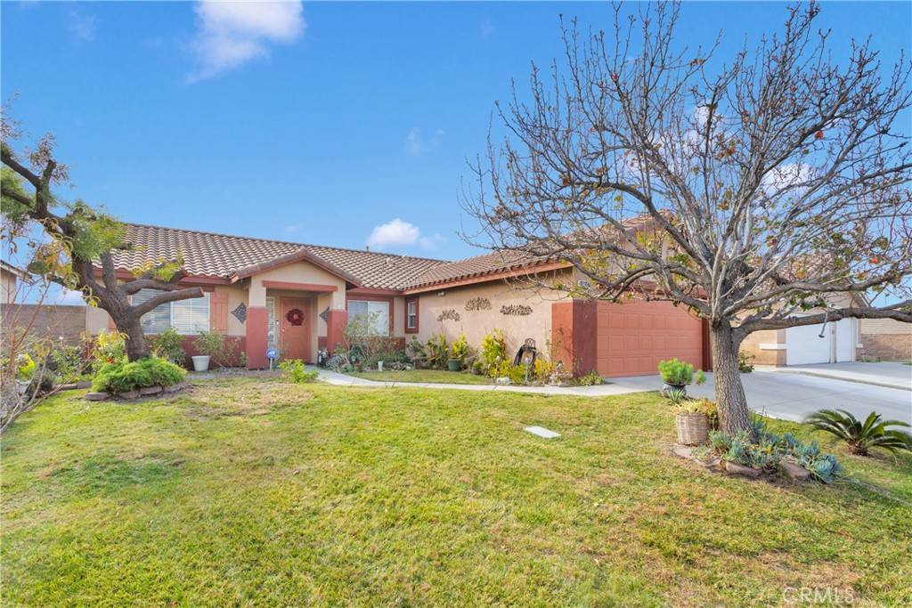 Fontana, CA 92336,15827 Mariposa DR