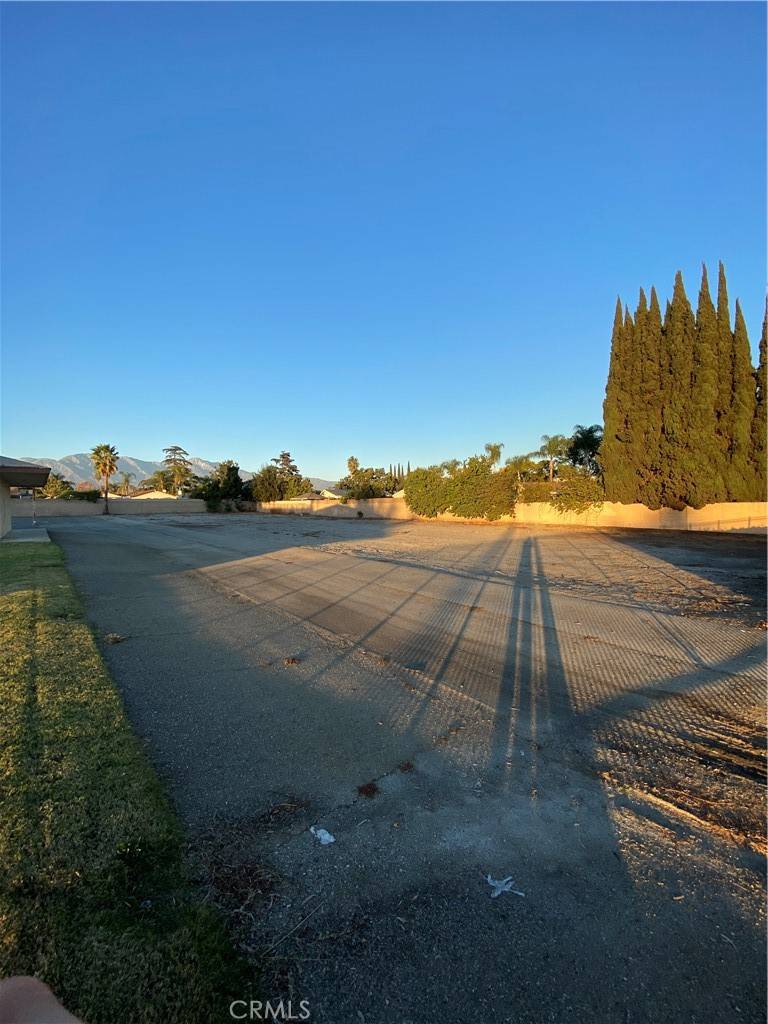 Ontario, CA 91761,125 TBD E Philadelphia ST