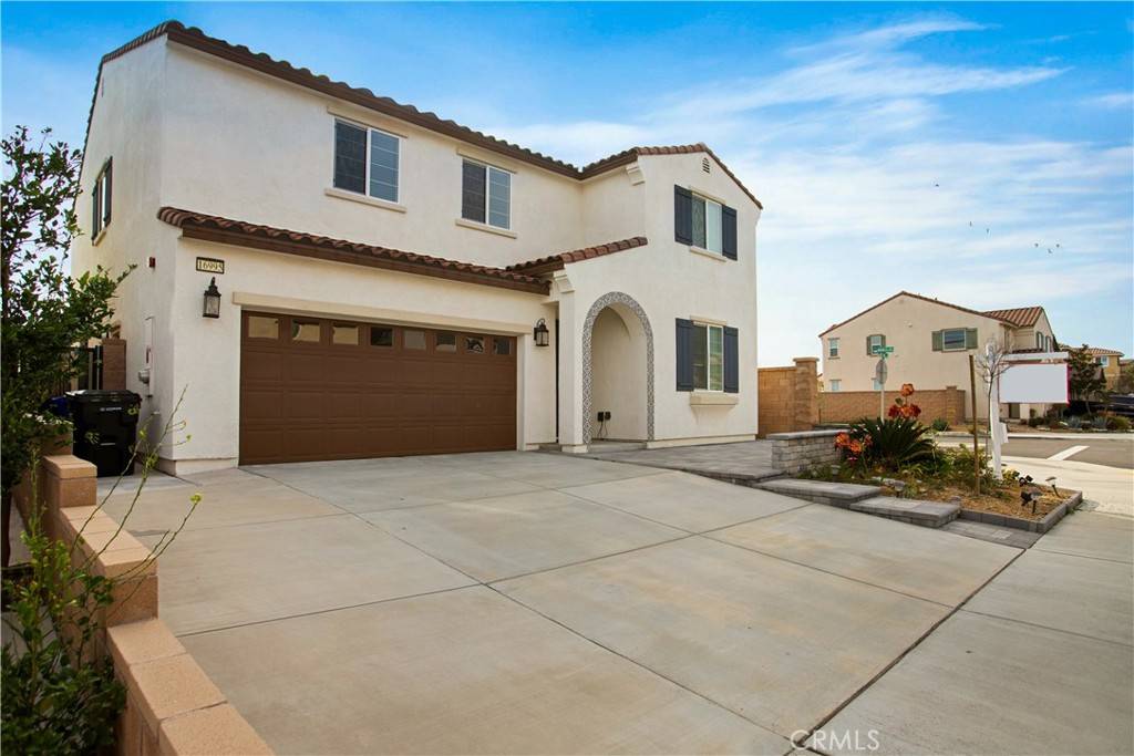 Fontana, CA 92336,16995 Red Tail LN