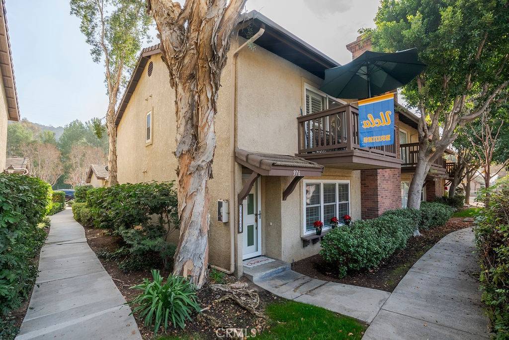 Glendora, CA 91740,976 South Glendora Avenue