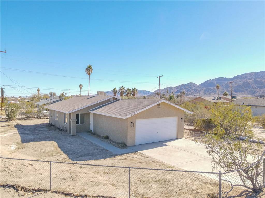 29 Palms, CA 92277,6213 Baileya AVE