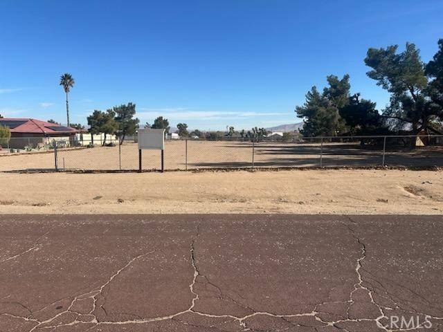 Hesperia, CA 92345,9859 Arroyo