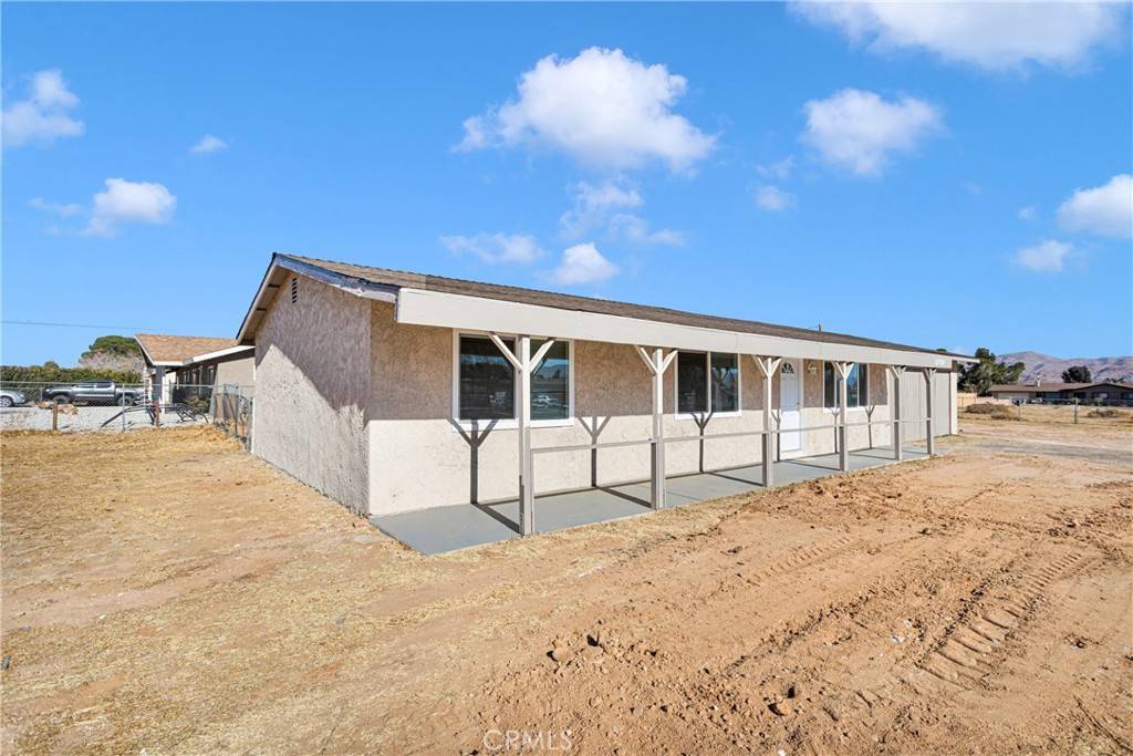 Apple Valley, CA 92308,21050 Little Beaver RD
