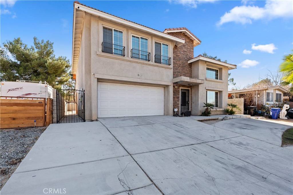 Victorville, CA 92395,16269 Pebble Beach DR